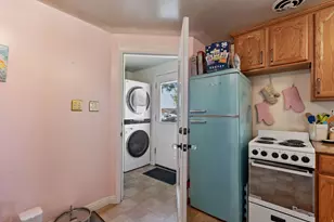 845 S Birch St, Clearfield, UT 84015 - Photo 8