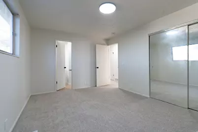 5363 S Ridgecrest Dr, Taylorsville, UT 84129 - Photo 24