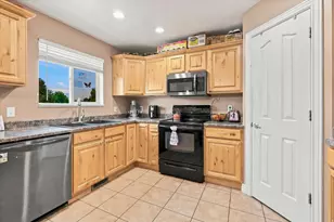 101 E 630 N, Smithfield, UT 84335 - Photo 8