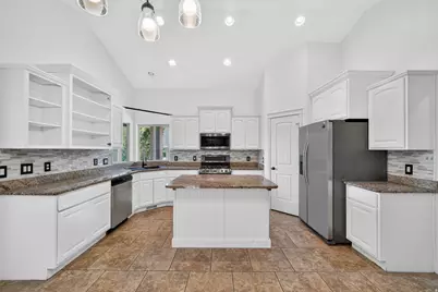 3323 W 1680 N, Clinton, UT 84015 - Photo 10