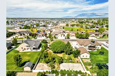 3323 W 1680 N, Clinton, UT 84015 - Photo 54