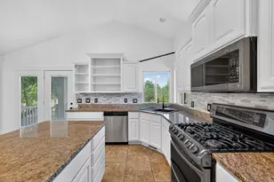 3323 W 1680 N, Clinton, UT 84015 - Photo 10
