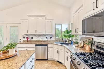 3323 W 1680 N, Clinton, UT 84015 - Photo 26