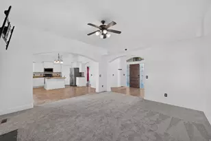 3323 W 1680 N, Clinton, UT 84015 - Photo 4