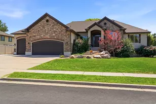 3323 W 1680 N, Clinton, UT 84015 - Photo 1