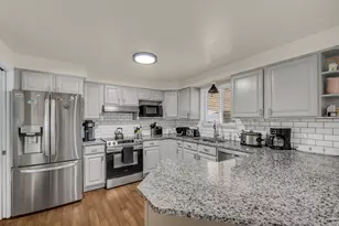 4270 W Paskay Dr S, West Valley, UT 84120 - Photo 6