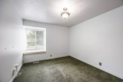 9739 S Laura Lane Dr, Sandy, UT 84092 - Photo 28