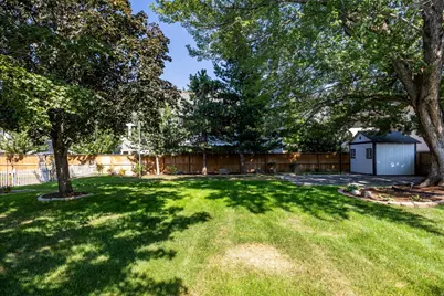 9739 S Laura Lane Dr, Sandy, UT 84092 - Photo 58