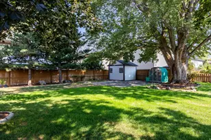 9739 S Laura Ln Dr, Sandy, UT 84092 - Photo 56