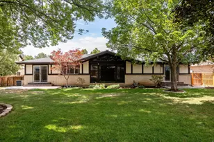 9739 S Laura Ln Dr, Sandy, UT 84092 - Photo 4