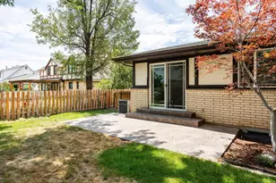 9739 S Laura Ln Dr, Sandy, UT 84092 - Photo 42