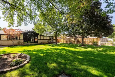 9739 S Laura Lane Dr, Sandy, UT 84092 - Photo 48