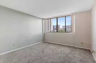 241 N Vine St W, Salt Lake City, UT 84103 - Photo 16
