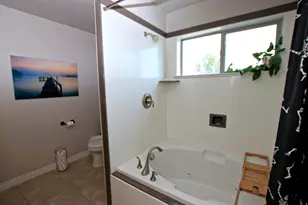 3459 W Princeville Dr S, Syracuse, UT 84075 - Photo 18