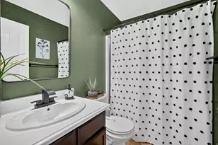 1462 E Tuscan Oak Way, Sandy, UT 84092 - Photo 20