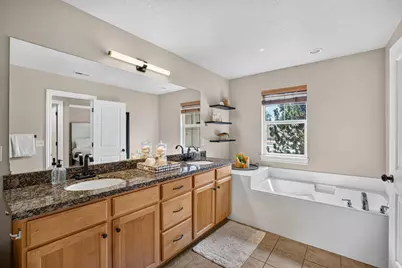 1462 E Tuscan Oak Way, Sandy, UT 84092 - Photo 18