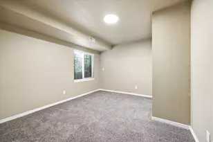 1546 S 850 W, Woods Cross, UT 84087 - Photo 18