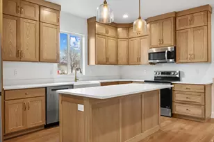 789 S Greenway Dr, Springville, UT 84663 - Photo 8