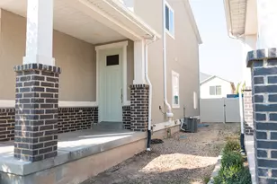 12038 S El Capitan Ln W, Herriman, UT 84096 - Photo 2