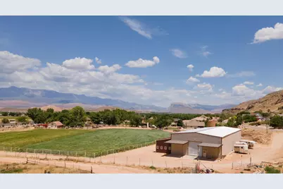 1588 S 325 W, Hurricane, UT 84737 - Photo 4