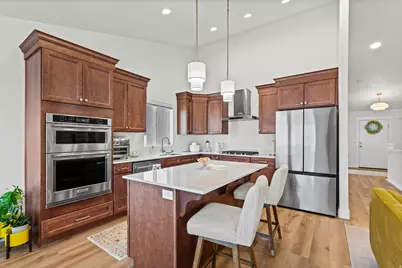 617 N Bennedict Dr, Saratoga Springs, UT 84045 - Photo 16
