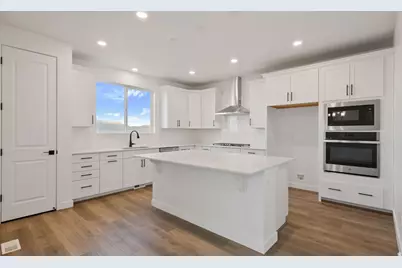 12797 S Glacier Trail Ln W #175, Herriman, UT 84096 - Photo 2