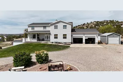 2741 N 2500 W, Vernal, UT 84078 - Photo 2