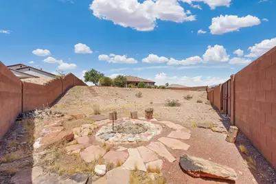 1259 W Province Way, Saint George, UT 84770 - Photo 30