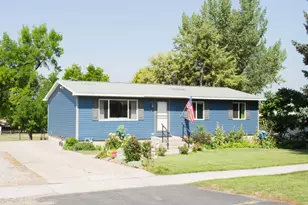 244 S 200 E, Richmond, UT 84333 - Photo 2