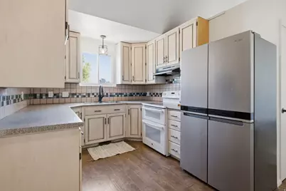 6802 S Cyclamen Dr, West Jordan, UT 84081 - Photo 8