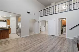 42 E Hillsborough N, Pleasant View, UT 84414 - Photo 4