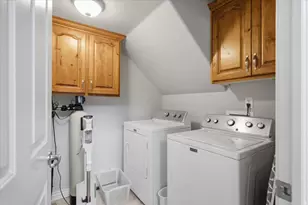 42 E Hillsborough N, Pleasant View, UT 84414 - Photo 26