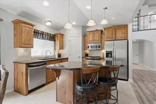 42 E Hillsborough N, Pleasant View, UT 84414 - Photo 10