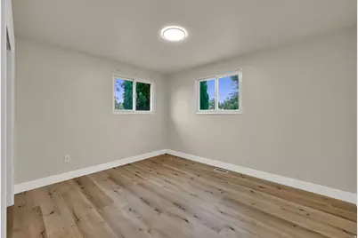 4260 S Normandie Ln, Millcreek, UT 84107 - Photo 12