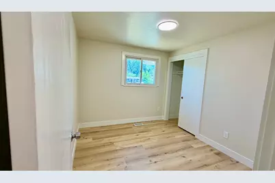4260 S Normandie Ln, Millcreek, UT 84107 - Photo 10