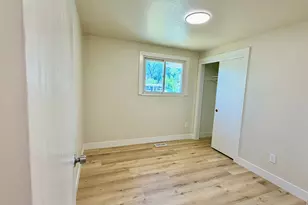 4260 S Normandie Ln, Millcreek, UT 84107 - Photo 10