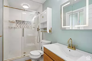 2112 N Sunset Dr, Layton, UT 84040 - Photo 12