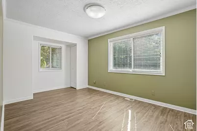2112 N Sunset Dr, Layton, UT 84040 - Photo 14