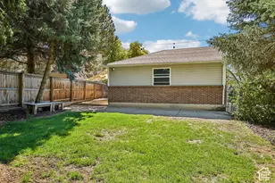 2112 N Sunset Dr, Layton, UT 84040 - Photo 26