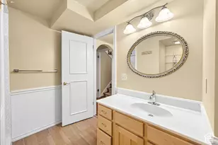 5020 S Naniloa Dr E, Holladay, UT 84117 - Photo 52