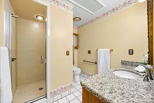 5020 S Naniloa Dr E, Holladay, UT 84117 - Photo 30