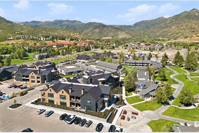 700 N Homestead Dr #22-102, Midway, UT 84049 - Photo 20