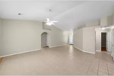 682 N 2240 E, Saint George, UT 84790 - Photo 10