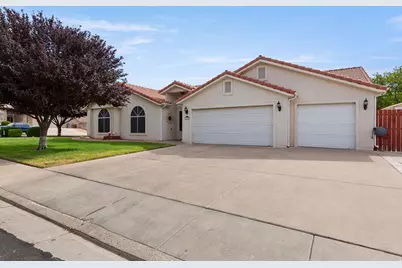 682 N 2240 E, Saint George, UT 84790 - Photo 1
