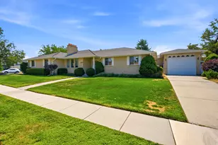 1852 E Wild Willow Ln, Sandy, UT 84093 - Photo 2