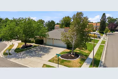 1852 E Wild Willow Ln, Sandy, UT 84093 - Photo 6