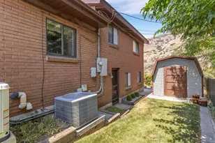 3371 E Larchmont Dr, Salt Lake City, UT 84109 - Photo 22