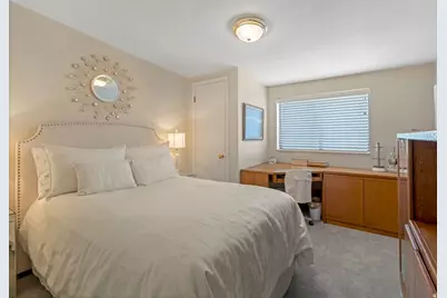 3371 E Larchmont Dr, Salt Lake City, UT 84109 - Photo 14