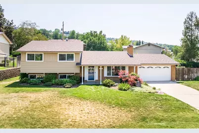 208 N Oakleaf Ln, North Salt Lake, UT 84054 - Photo 34