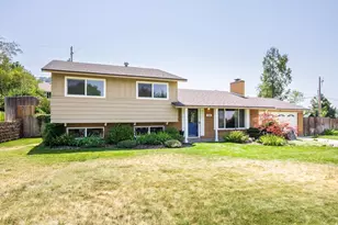 208 N Oakleaf Ln, North Salt Lake, UT 84054 - Photo 30